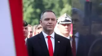 Polonya Cumhurbaşkanı Nawrocki, Ukraynalılara Yapılan Yardımları Veto Etti