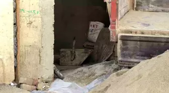 İnegöl'de İnşaat İşçisine Kova Düştü: Ağır Yaralı