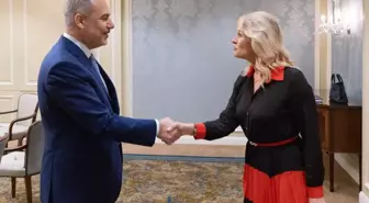 Dışişleri Bakanı Hakan Fidan, İrlanda'da İrlanda-Türkiye Dostluk Grubu'nu Ziyaret Etti