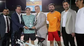 Diyarbakır'da Sağlık Çalışanları Tenis Turnuvası Düzenlendi