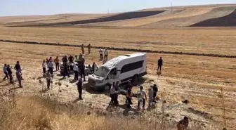 Minibüs Kazası: 1'i Ağır, 10 Yaralı