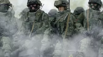 Rusya'yı karıştıran skandal! 35 asker tazminat için birbirlerini vurdu