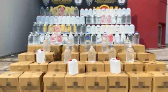 Adana'da 2 Ton Kaçak Etil Alkol Ele Geçirildi