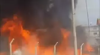 İnegöl'de Atık Malzemelerin Olduğu Alanda Yangın Çıktı