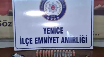 Karabük'te Eğlence Mekanında Ruhsatsız Silahlar Ele Geçirildi