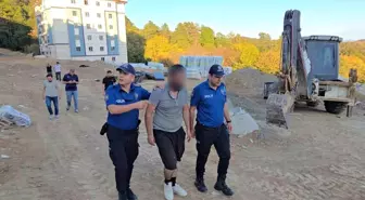 Maaşını Alamayan İşçi Çatıda İntihar Girişiminde Bulundu