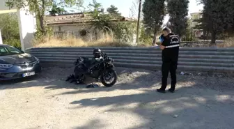 Malatya'da Motosiklet Servis Aracına Çarptı, Sürücü Ağır Yaralandı