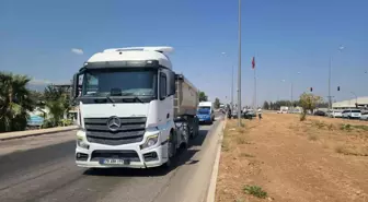 Hatay'da Tırla Çarpışan Tofaş Otomobilinde Yaralanan İki Kişi Hastaneye Kaldırıldı