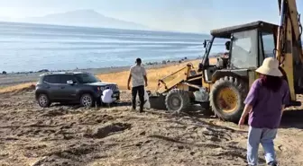 Mahsur Kalan Tatilcilerin Kurtarıcısı Muhtar Oldu
