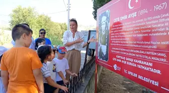 Minik Öğrencilerden Zafer Bayramı Ziyareti