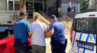 33 Yıl Hapis Cezası ile Aranan Firari Hükümlü İzmir'de Yakalandı
