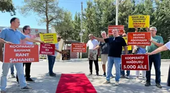 İzmir'de Kentsel Dönüşüm Mağdurlarından Çarpıcı Eylem