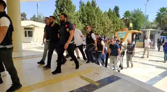 Şanlıurfa'da Silahlı Saldırı Şüphelileri Adliyeye Sevk Edildi