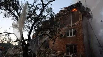Rusya'nın Kiev'e Hava Saldırısında 14 Kişi Hayatını Kaybetti