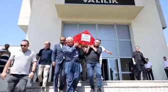 Sakarya Valiliği'nde Hasan Çiloğlu için Tören Düzenlendi