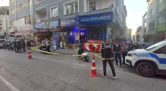 Bursa'da Husumet Nedeniyle Tabancayla Vurulan İki Kişi Yaralandı