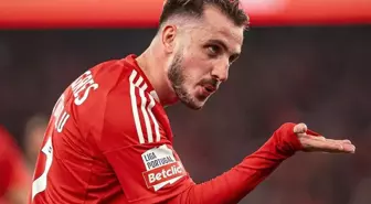 Kerem Aktürkoğlu'nun Fenerbahçe stadında izlediği maçın fotoğrafı paylaşıldı! İşte o kare