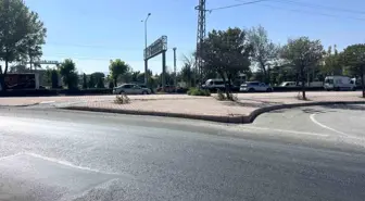 Konya'da Yolun Karşısına Geçen 16 Yaşındaki Çocuk Kazada Hayatını Kaybetti