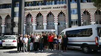 Kuşadası'nda Çalışanlar Maaşlarını Alamadıkları İçin Suç Duyurusunda Bulundu