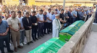 Denizde Boğulan Gençlerin Cenazesi Yozgat'ta Toprağa Verildi