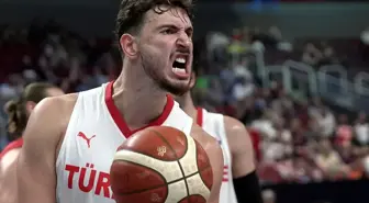 41 sayı fark! 12 Dev Adam, FIBA Avrupa Şampiyonası'nda 3'te 3 yaptı