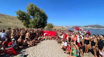 Bodrum'da 30 Ağustos Zafer Bayramı Denizde Coşkuyla Kutlandı