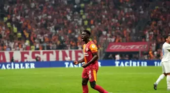 Davinson Sanchez, Galatasaray'a Tarihi Golle Katkıda Bulundu