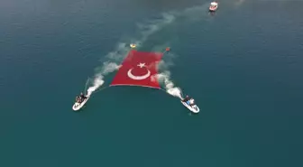 Fethiye'de 30 Ağustos Zafer Bayramı Denizde Kutlandı