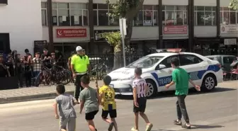 Bilecik'te Kuran Kursu Öğrencilerine Trafik Eğitimi
