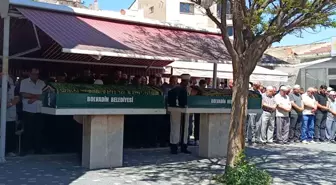 Afyonkarahisar'da Silahlı Saldırı: Bir Kişi Hayatını Kaybetti