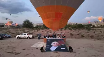 Kapadokya'da Sıcak Hava Balonları 30 Ağustos Zafer Bayramı'nı Kutladı