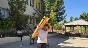 Eruh'ta Okul Müdürü ve Velilerden Dayanışma