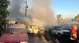 Aydın'da Yediemin Otoparkında Yangın: 5 Otomobil ve 30 Motosiklet Yandı