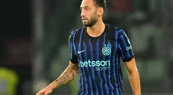 Hakan Çalhanoğlu Galatasaray için gemileri yaktı