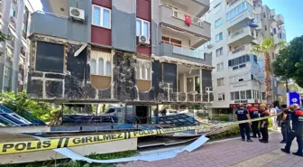 Antalya'da Laboratuvarın Dış Cephesi Büyük Gürültüyle Düştü
