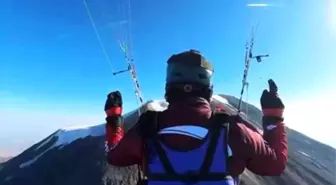 Ağrı'da Paramotor Pilotları Avrupa Rekoru İçin Uçtu