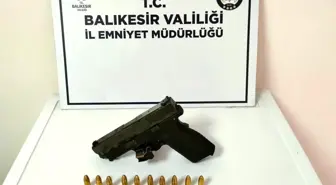 Bandırma'da Kaçak Sigara ve Silah Operasyonu