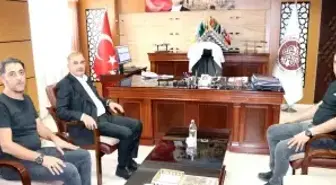 Elazığ'da Hastane Taşınması Tartışmaları: Esnaf ve Sağlık Yöneticileri Görüştü
