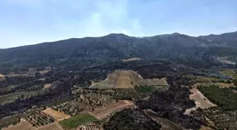 Denizli'deki Yangın Sonrası Soğutma Çalışmaları Sürüyor