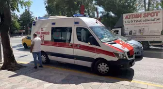 Eskişehir'de Motosikletin Çarptığı Yaya Yaralandı