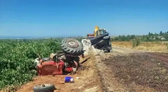 Üzüm Yüklü Traktör Devrildi, Sürücü Hayatını Kaybetti