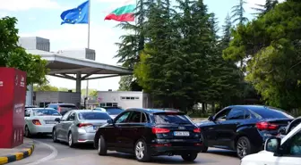 Edirne'de Gurbetçi Yoğunluğu: 4 Milyon 96 Bin Yolcu Geçiş Yaptı
