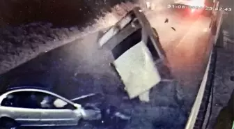 Aydın'da Kafa Kafaya Çarpışma: 8 Yaralı