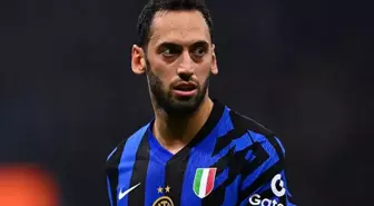 Galatasaray'a İlkay Gündoğan'dan sonra Hakan Çalhanoğlu'nu da getiriyor