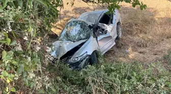 Kastamonu'da Otomobil Şarampole Yuvarlandı: Sürücü Ağır Yaralı
