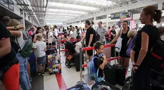 Seyahatler iptal edildi, Türkiye apar topar rotadan çıkarıldı