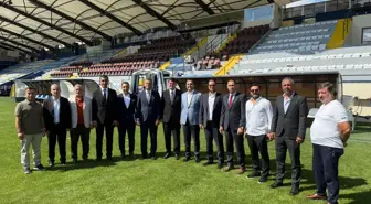 Sarıyer'in Yusuf Ziya Öniş Stadı'nda Yenileme Çalışmaları Tamamlandı