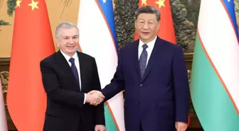 Xi Jinping, Özbekistan Cumhurbaşkanı Mirziyoyev ile Görüştü