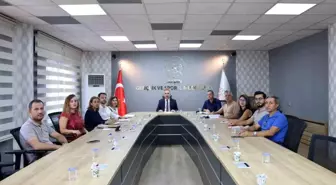 Yurtlarda Uyum Programı Toplantısı Düzenlendi