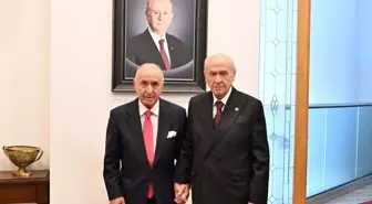 Hikmet Çetin'den Devlet Bahçeli'ye Sürpriz Ziyaret